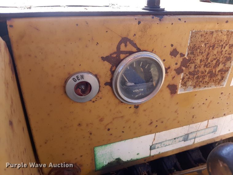 image for item DO3165 Vermeer M-470  rock saw