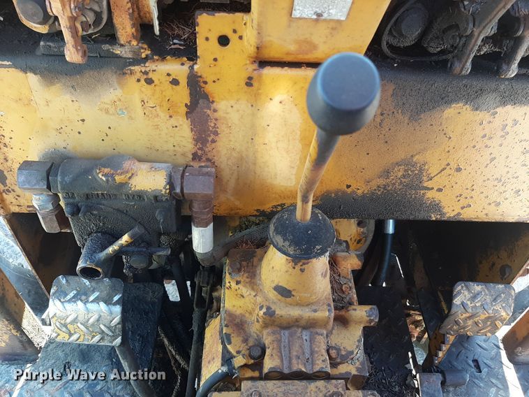 image for item DO3165 Vermeer M-470  rock saw