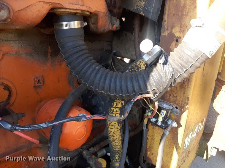 image for item DO3165 Vermeer M-470  rock saw