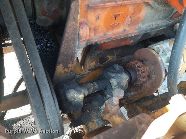 image for item DO3165 Vermeer M-470  rock saw