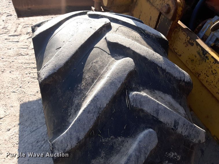 image for item DO3165 Vermeer M-470  rock saw