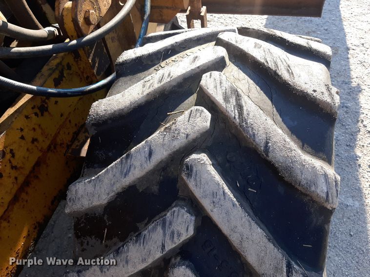 image for item DO3165 Vermeer M-470  rock saw