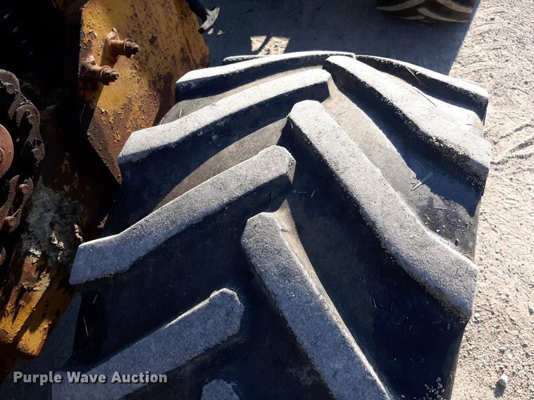 image for item DO3165 Vermeer M-470  rock saw