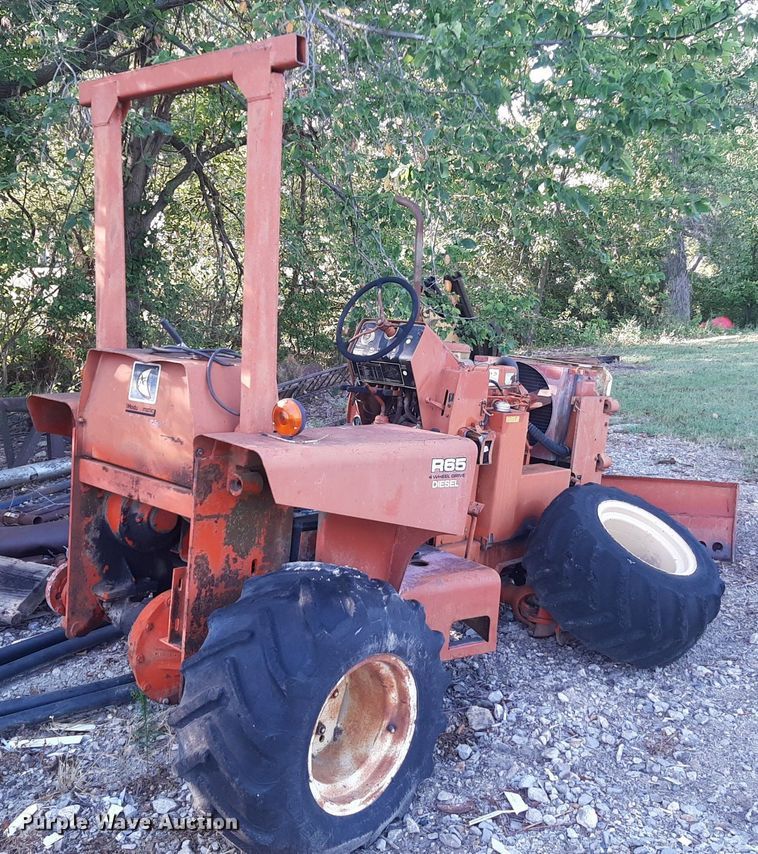 image for item DO3165 Vermeer M-470  rock saw