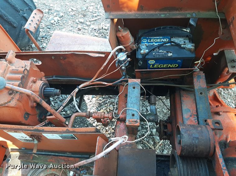 image for item DO3165 Vermeer M-470  rock saw