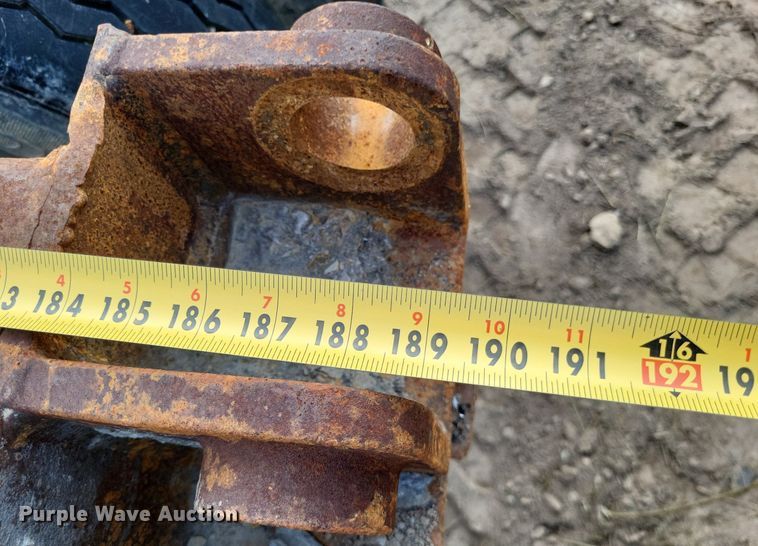 image for item DO4671 1998 Mack RD truck cab and chassis