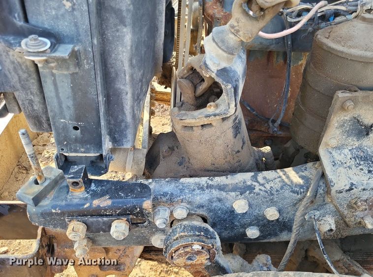 image for item DO4671 1998 Mack RD truck cab and chassis