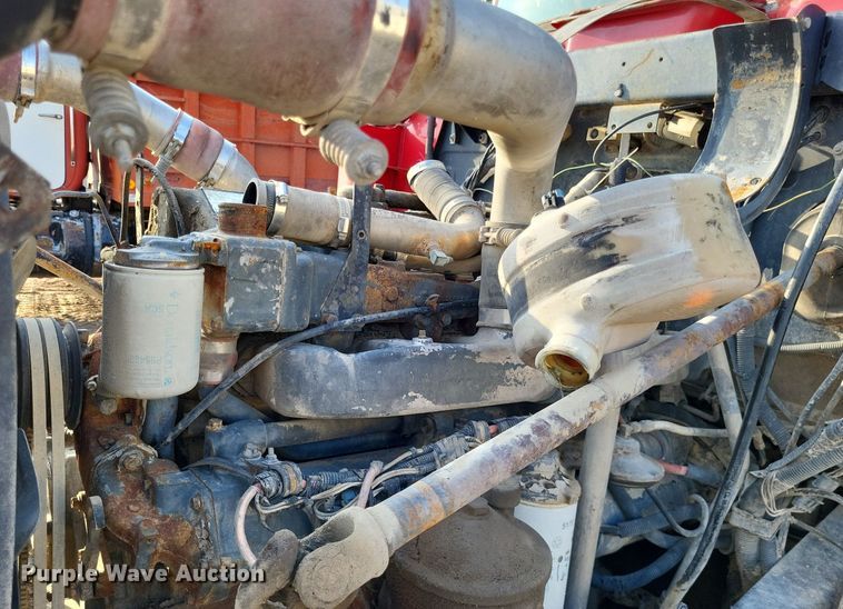 image for item DO4671 1998 Mack RD truck cab and chassis