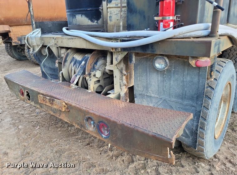 image for item DO4672 1978 Ford fuel truck