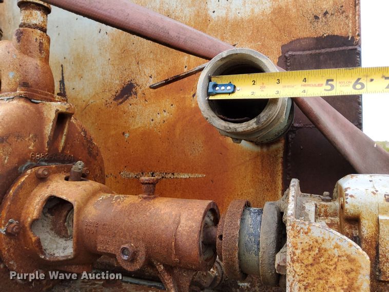 image for item DO4678 1990 Mack RD690S tank truck