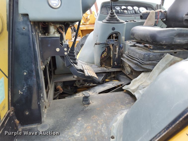 image for item DO4679 2002 Caterpillar 416D Backhoe 