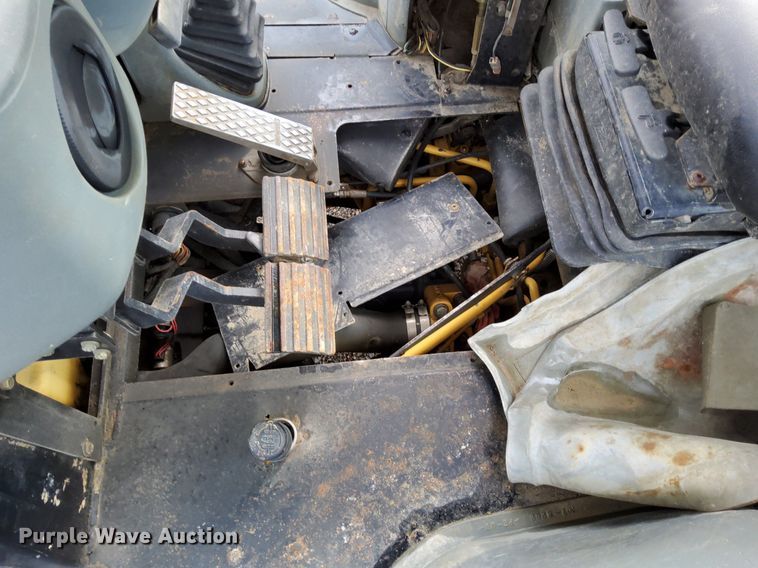 image for item DO4679 2002 Caterpillar 416D Backhoe 