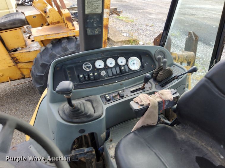 image for item DO4679 2002 Caterpillar 416D Backhoe 