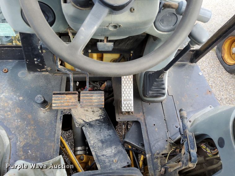 image for item DO4679 2002 Caterpillar 416D Backhoe 