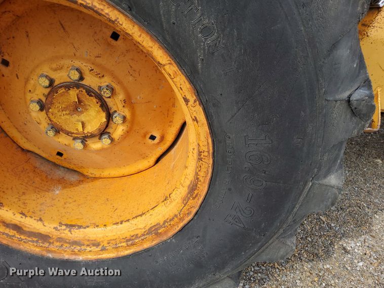 image for item DO4680 1988 Case 585E forklift