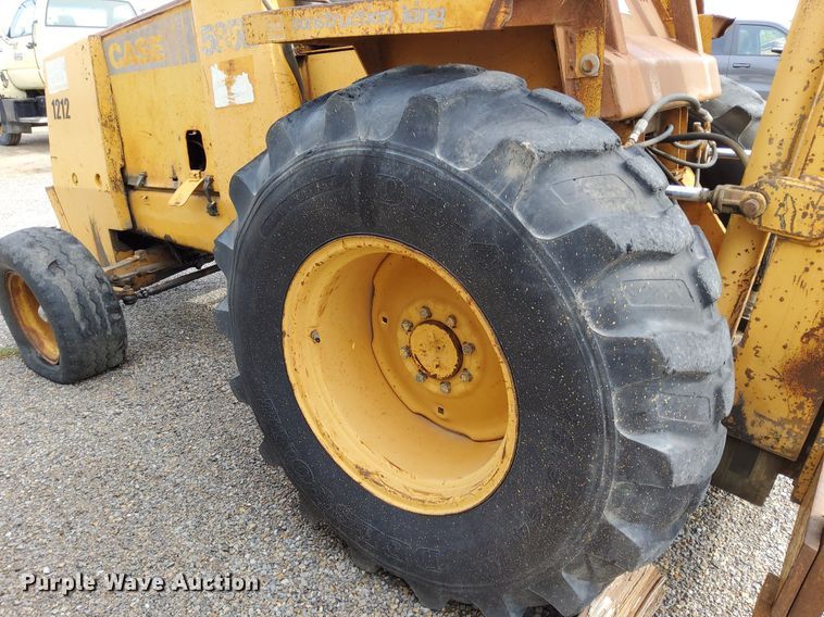 image for item DO4680 1988 Case 585E forklift