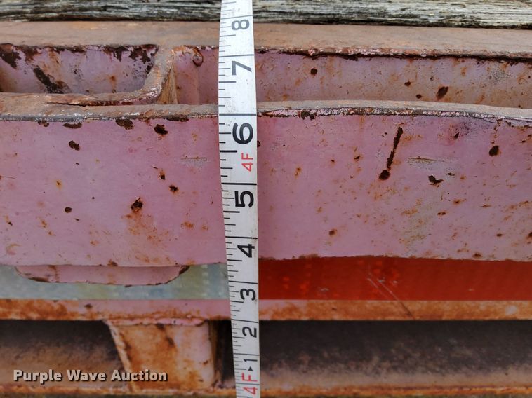 image for item DO4683 1974 Dorsey flatbed trailer