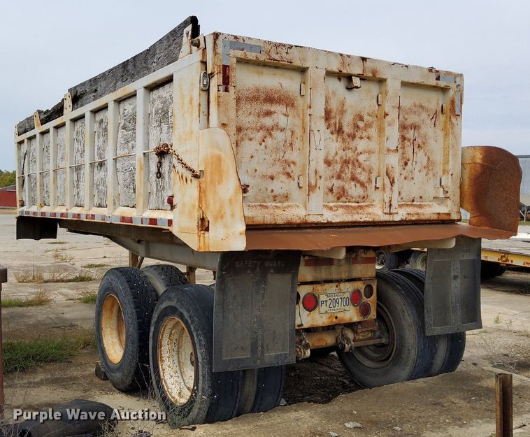 image for item DO4684 1979 Hillbilt end dump trailer