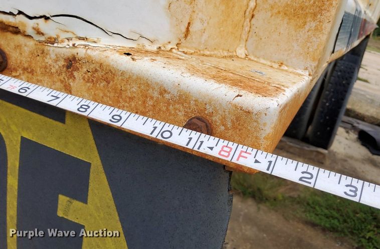 image for item DO4684 1979 Hillbilt end dump trailer