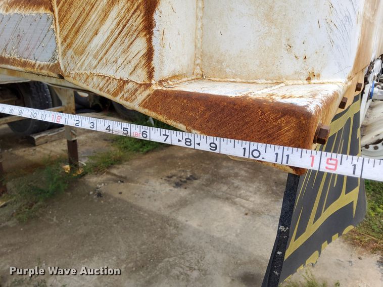 image for item DO4684 1979 Hillbilt end dump trailer