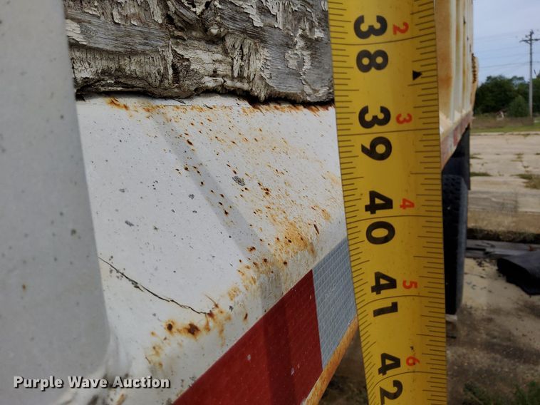 image for item DO4684 1979 Hillbilt end dump trailer