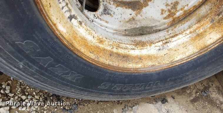 image for item DO4684 1979 Hillbilt end dump trailer