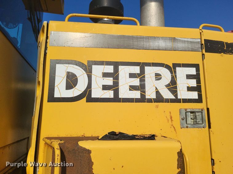 image for item DO4686 1997 John Deere 670CH  motor grader