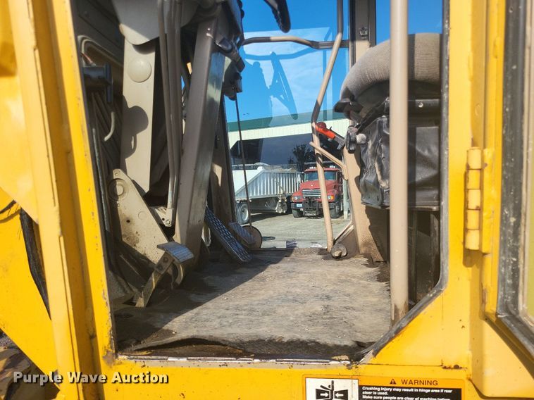 image for item DO4686 1997 John Deere 670CH  motor grader