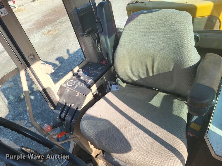 image for item DO4686 1997 John Deere 670CH  motor grader