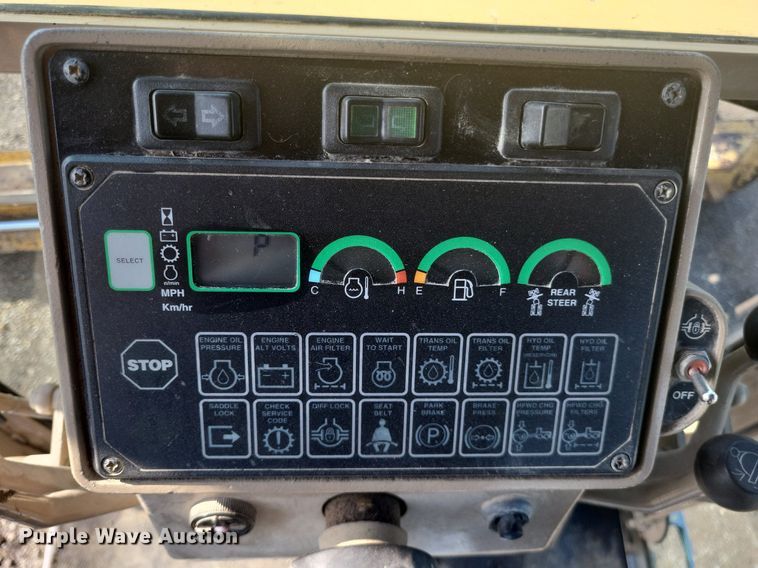 image for item DO4686 1997 John Deere 670CH  motor grader