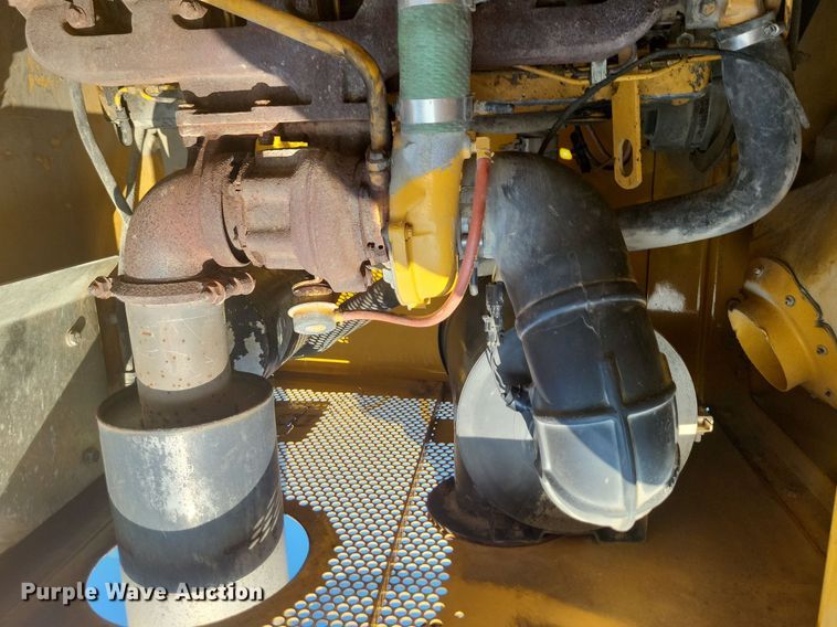 image for item DO4686 1997 John Deere 670CH  motor grader