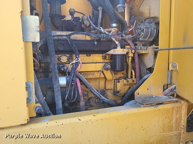 image for item DO4686 1997 John Deere 670CH  motor grader