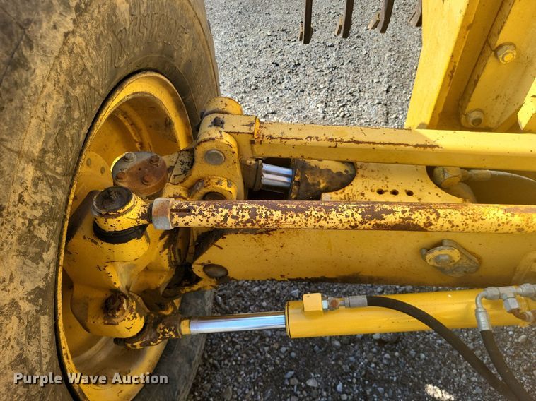 image for item DO4686 1997 John Deere 670CH  motor grader