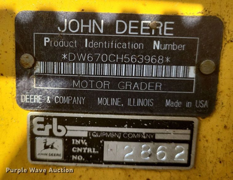 image for item DO4686 1997 John Deere 670CH  motor grader
