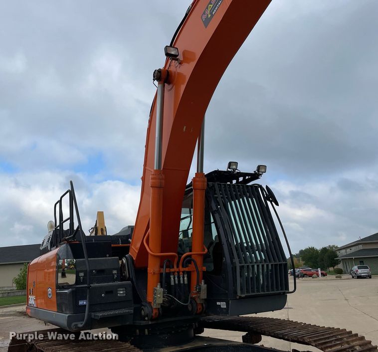 image for item DP0054 2017 Hitachi  ZX300LC-6N excavator