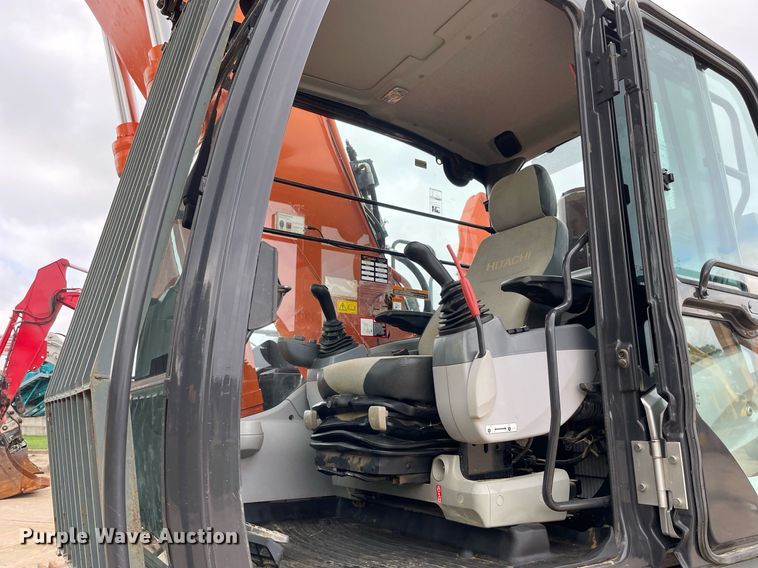 image for item DP0054 2017 Hitachi  ZX300LC-6N excavator