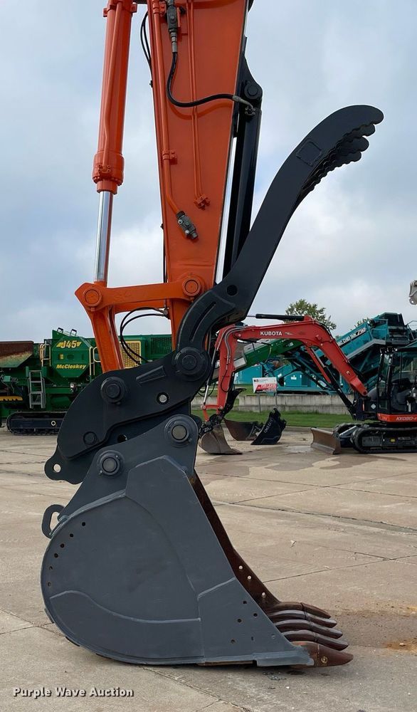 image for item DP0055 2016 Hitachi  ZX300LC-6N excavator