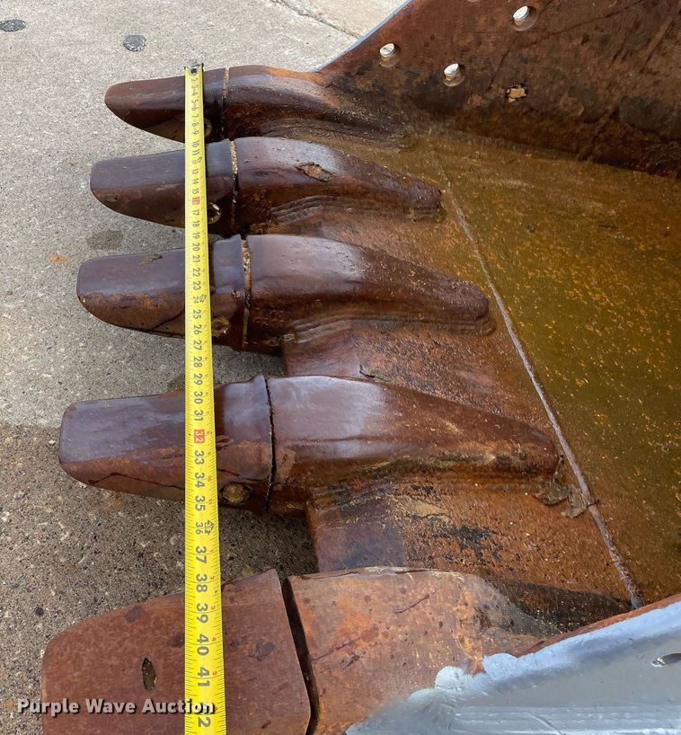 image for item DP0055 2016 Hitachi  ZX300LC-6N excavator