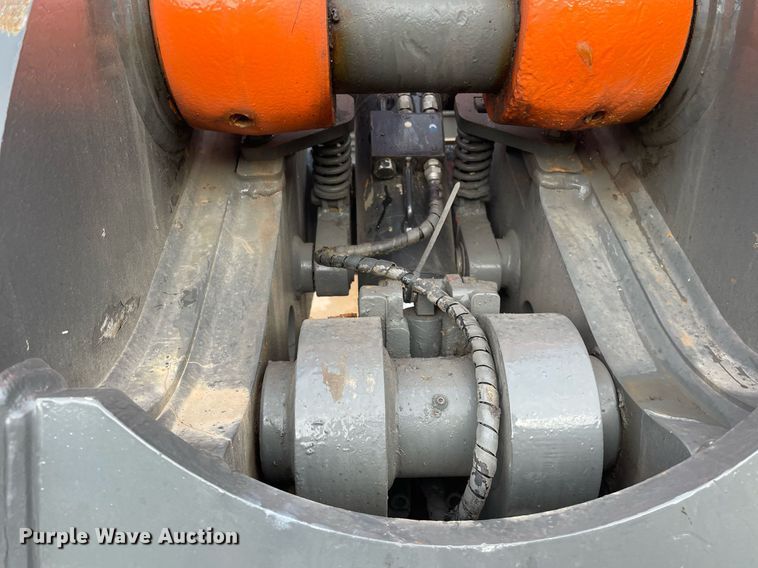 image for item DP0055 2016 Hitachi  ZX300LC-6N excavator