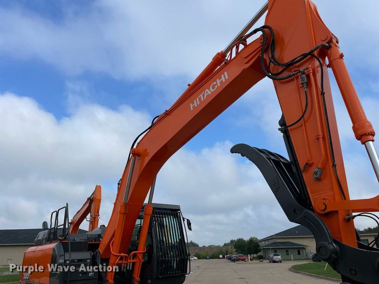 image for item DP0055 2016 Hitachi  ZX300LC-6N excavator
