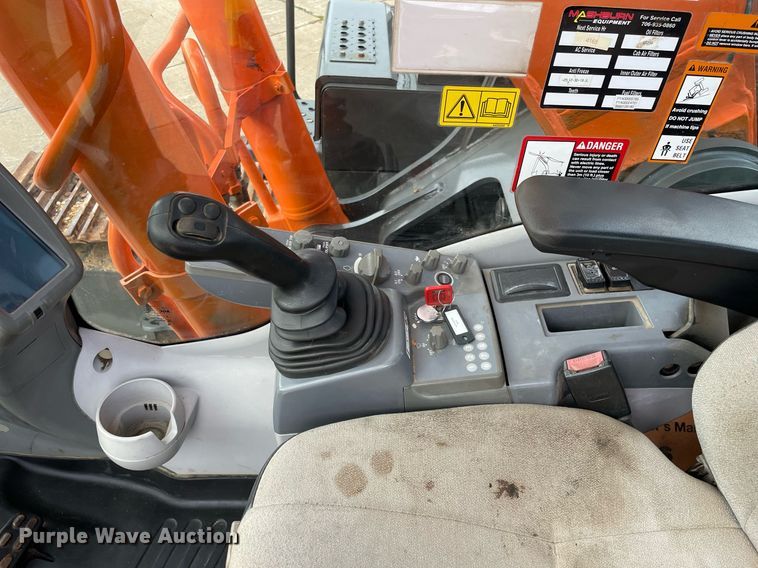 image for item DP0055 2016 Hitachi  ZX300LC-6N excavator