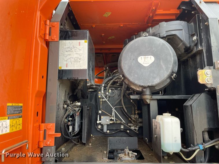 image for item DP0055 2016 Hitachi  ZX300LC-6N excavator