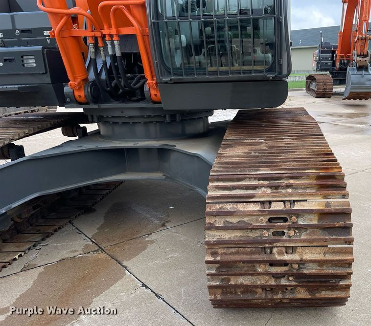 image for item DP0055 2016 Hitachi  ZX300LC-6N excavator