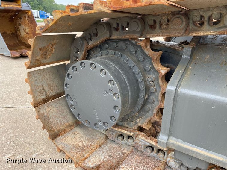 image for item DP0055 2016 Hitachi  ZX300LC-6N excavator