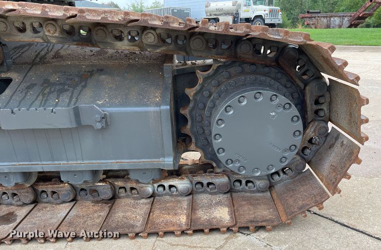 image for item DP0055 2016 Hitachi  ZX300LC-6N excavator