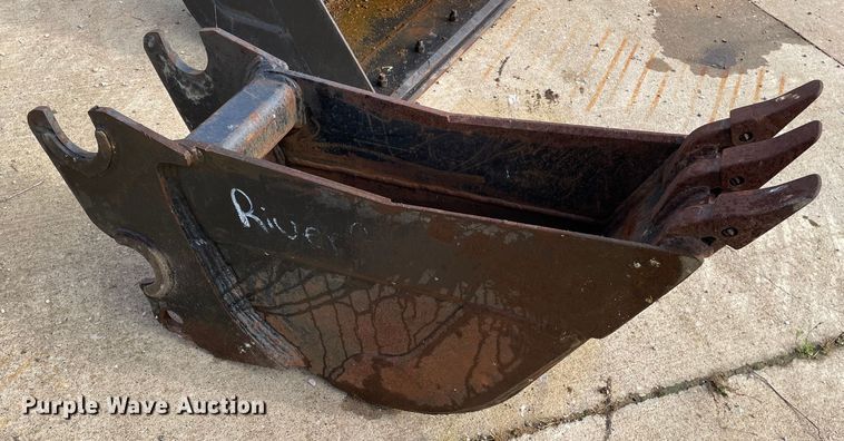 image for item DP0056 2019 Kubota  KX080-4 mini excavator