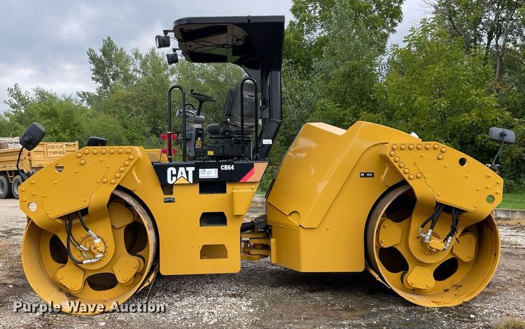 image for item DP0059 2013 Caterpillar CB64  double drum vibratory roller