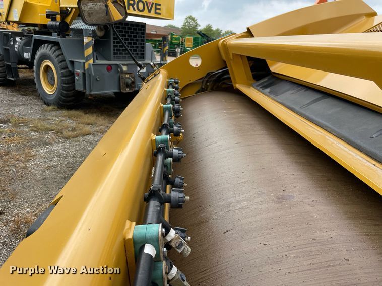 image for item DP0059 2013 Caterpillar CB64  double drum vibratory roller