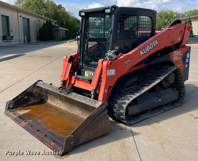 image for item DP0060 2018 Kubota SVL95-2S  tracked skid steer loader