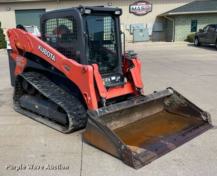 image for item DP0060 2018 Kubota SVL95-2S  tracked skid steer loader